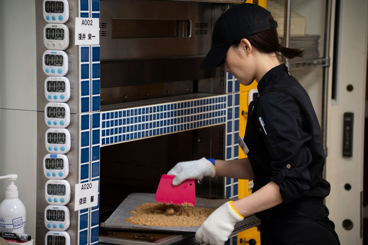 依田 馨（Seiichiro,NISHIZONO）